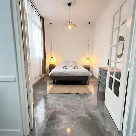 Apartment Elegant*epoxy*design&decor